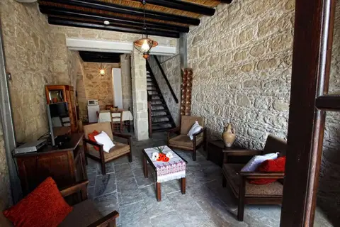 Leonidas Village Houses in Goudi — foto 11