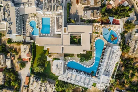 Sofianna Resort & Spa in Paphos — foto 22