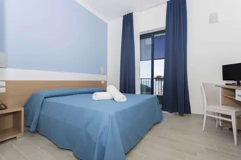 Ticho’s Greenblu Hotel in Castellaneta — foto 15
