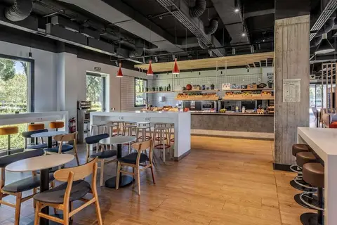 Ibis Budget Madrid Aeropuerto in Madrid — foto 5