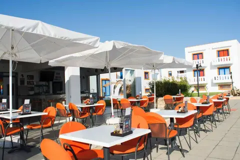 Bouradanis Village Hotel in Μαρμάρι — foto 8