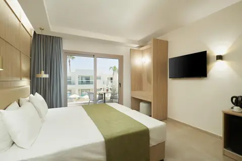 Eleni Holiday Resort in Hlorakas — foto 20