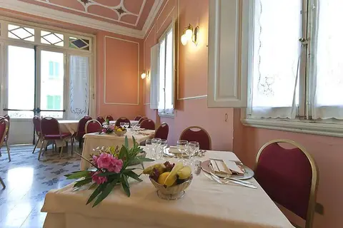 Hotel Maestoso in Montecatini Terme — foto 13