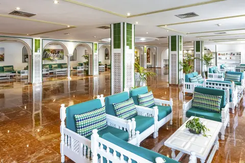 Globales Pueblo Andaluz in Marbella — foto 27