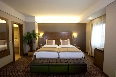 Ramada by Wyndham Istanbul Taksim in Beyoğlu — foto 2