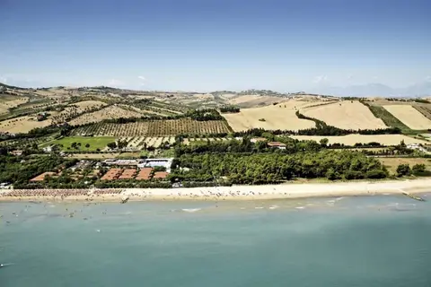 Villaggio Lido d'Abruzzo in Roseto degli Abruzzi — foto 11