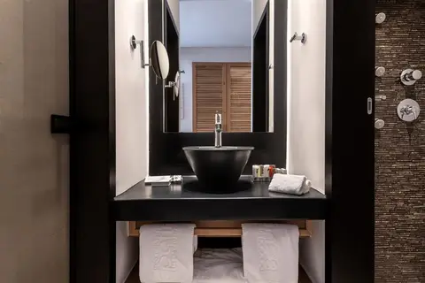 Petinos Hotel in Πλατύς Γιαλός — foto 21