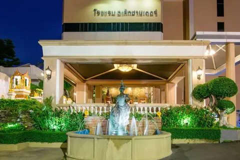 Alexander Hotel in Bangkok — foto 13