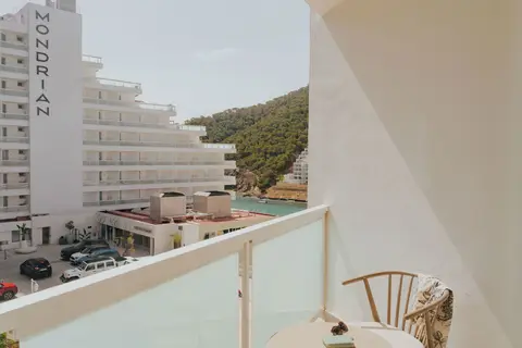 Hyde Ibiza in Urbanització Cala Llonga, foto 24