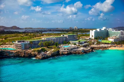 Sonesta Maho Beach Resort & Spa in Lowlands — foto 3