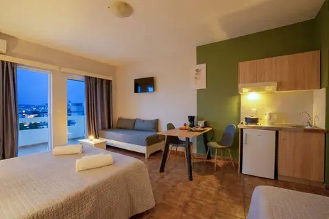 Ilios Mare Hotel in Agia Marina — foto 9