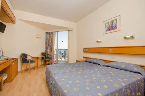 Kissos Hotel in Paphos — foto 19
