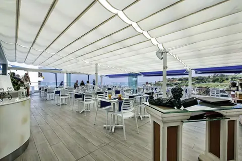 Carvi Beach Hotel in Lagos — foto 7