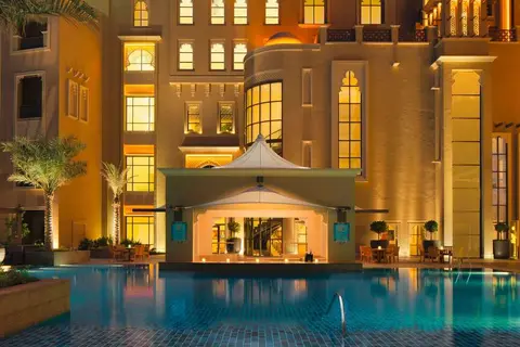 Sheraton Sharjah Beach Resort & Spa in السيف — foto 22