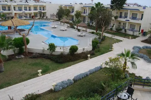 Cataract Resort Naama Bay in Sharm El Sheikh — foto 11