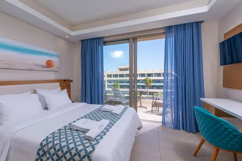 Hotel Royal & Imperial Belvedere in Chersonisos Municipal Unit — foto 4