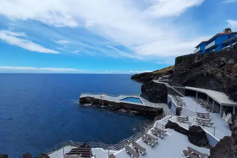 Hotel Roca Mar in Santa Cruz