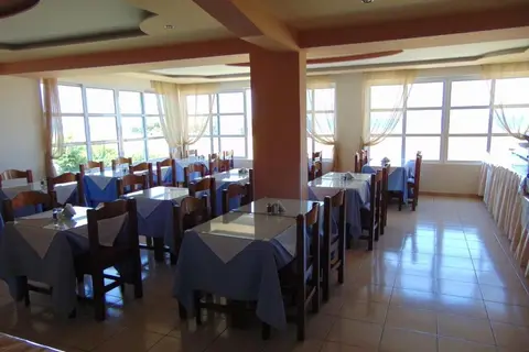 Nirvana Beach Hotel in Θεολόγος — foto 12