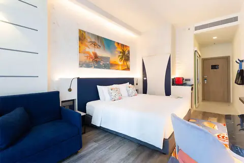 Hotel Clover Patong Phuket in Patong — foto 25