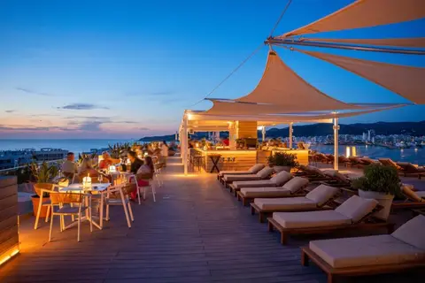 Hotel INNSiDE Ibiza Beach in Sant Josep de sa Talaia — foto 3