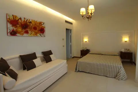 Hotel Alpha Sorrento Coast in Sant'agnello — foto 22