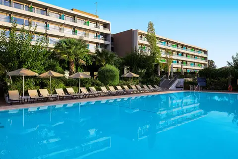 Mediterranee Hotel in Lassi