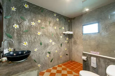 Secret Cliff Resort Phuket in Karon, foto 6