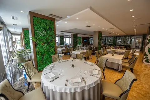 Fafa Premium Resort in Golem — foto 30