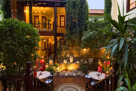 Alp Pasa Hotel in Muratpaşa — foto 13