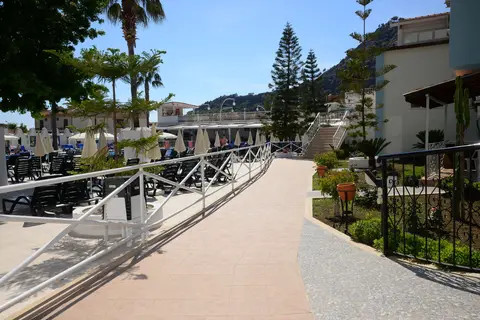 Karbel Hotel in Fethiye — foto 2
