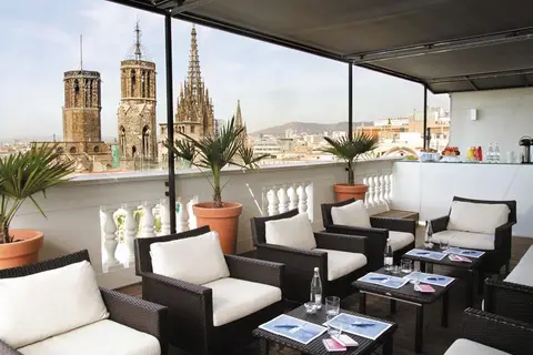 H10 Montcada in Barcelona — foto 2
