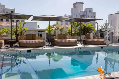 Uma House by Yurbban South Beach in Miami Beach