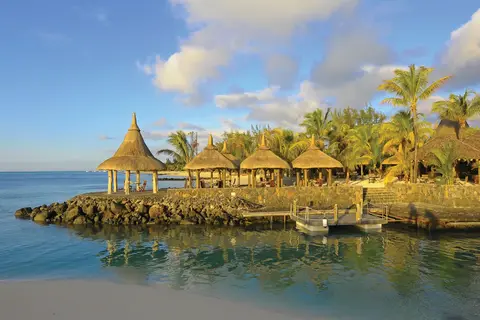 Paradis Beachcomber Golf Resort & Spa in Case Noyale — foto 2