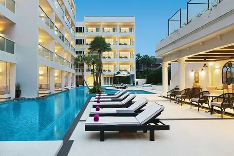 Chanalai Romantica Resort in Karon, foto 24