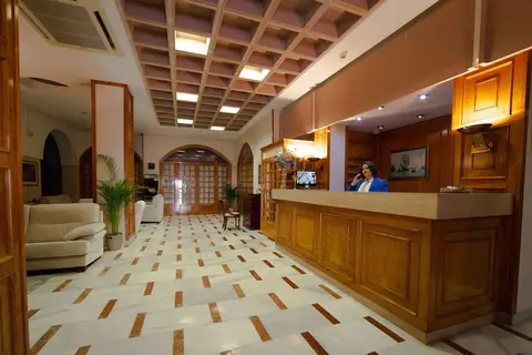 Regio 2 Hotel in Cádiz — foto 9