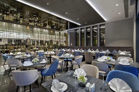 Doubletree by Hilton Hotel Istanbul Piyalepas in İstanbul — foto 6