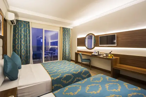 Sun Star Resort in Cleopatra beach — foto 22