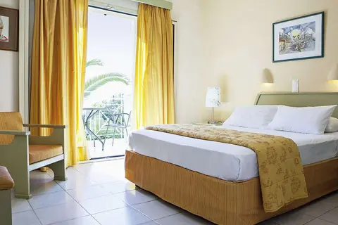 Princess Art Hotel in Μηνιά — foto 4