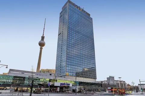 Hotel Park Inn by Radisson Berlin Alexanderplatz in Berlijn — foto 9