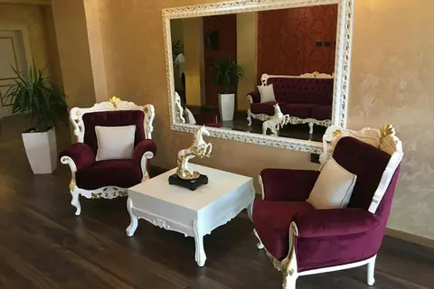 Hotel Deluxe in Tirana — foto 27
