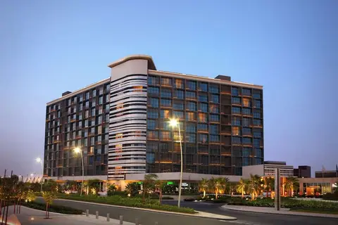 Yas Plaza Marina in Yas Island, Abu Dhabi — foto 10