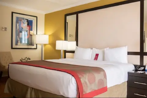 Ramada Plaza by Wyndham Marco Polo Beach Resort in Sunny Isles Beach, foto 11