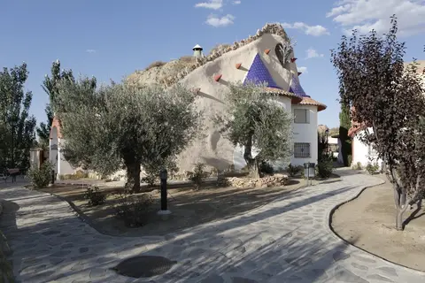 Cuevas La Granja in Benalúa — foto 15