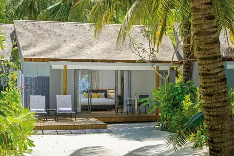 Outrigger Maldives Maafushivaru Resort in Maafushivaru — foto 7