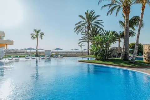 Iberostar Waves Playa Gaviotas in Las Gaviotas — foto 2