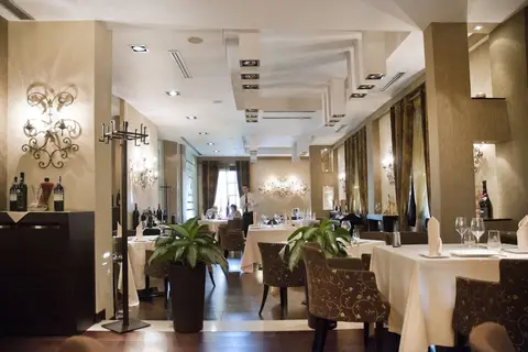 MonarC Hotel in Tirana, foto 27