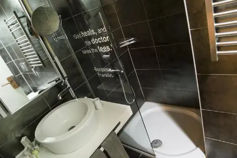 Ramada by Wyndham Istanbul Pera in Beyoğlu — foto 6
