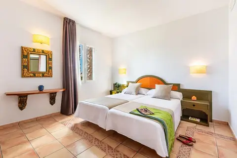 Aparthotel Vibra Blanc Palace in Ciutadella — foto 11
