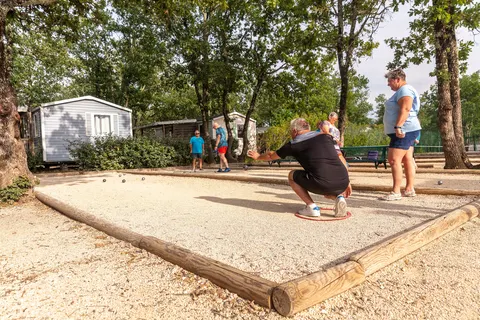 Camping Le Domaine De Chaussy foto 5