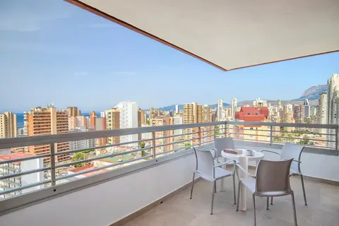 Aparthotel BCL Levante Lux in Benidorm — foto 3